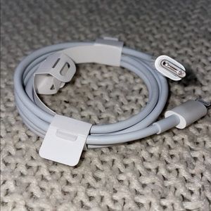 Apple charger